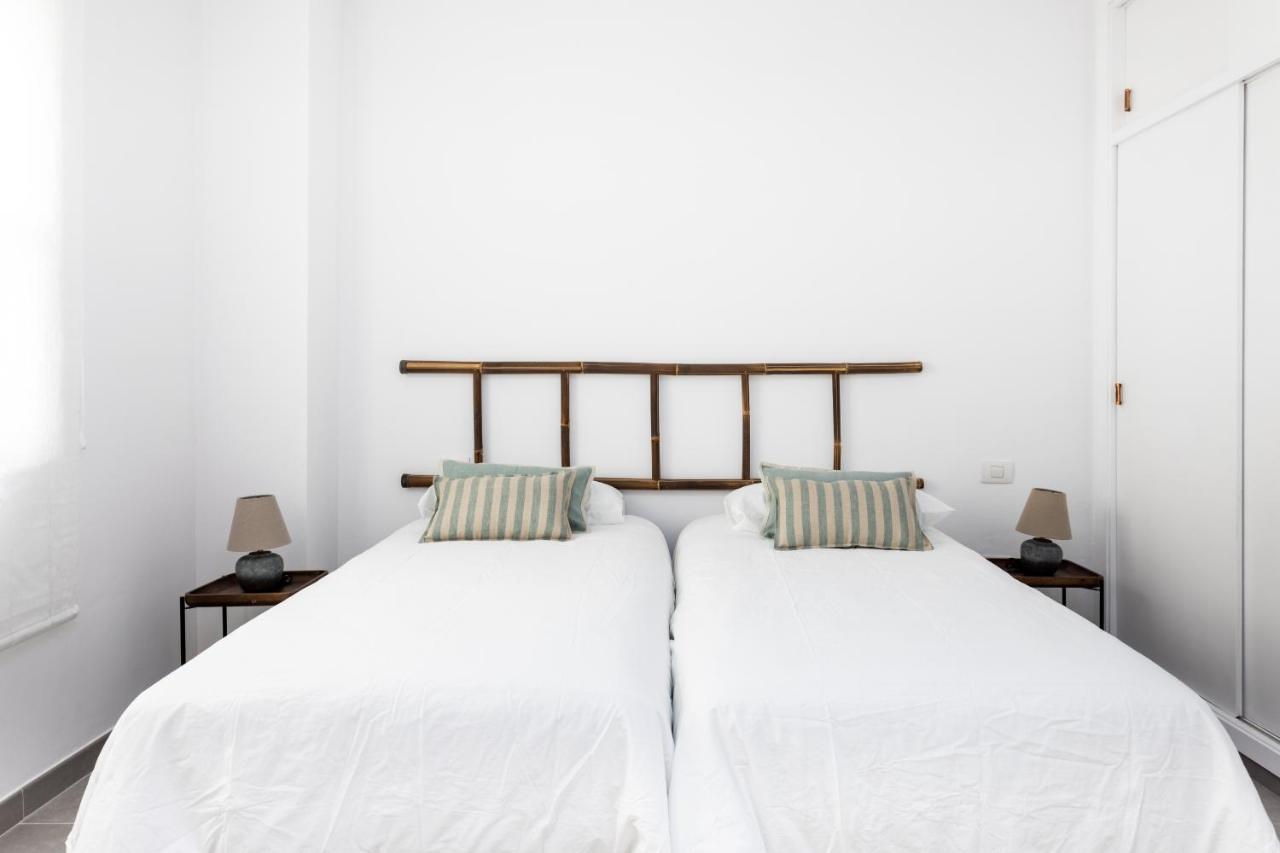 Home2Book Charming Center Apartment Santa Cruz Extérieur photo
